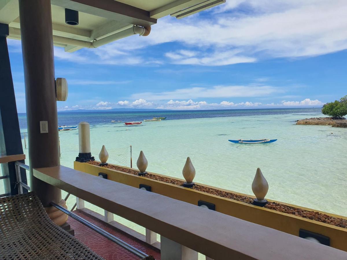 L & M Hearthstones Lodge Oslob Buitenkant foto