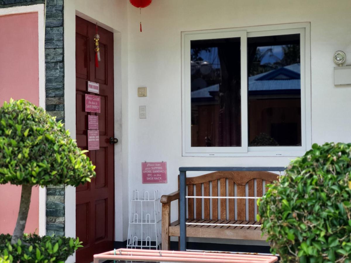L & M Hearthstones Lodge Oslob Buitenkant foto