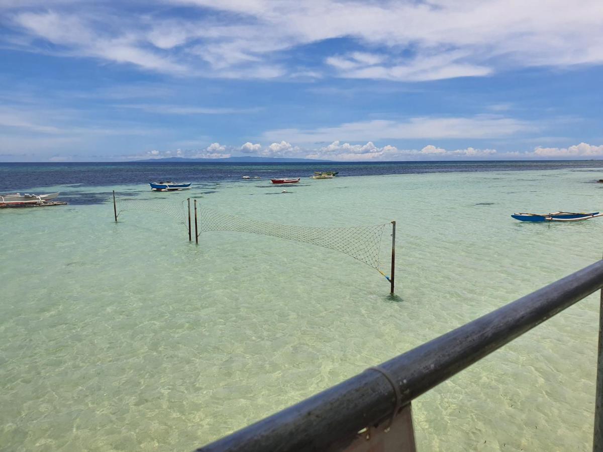 L & M Hearthstones Lodge Oslob Buitenkant foto