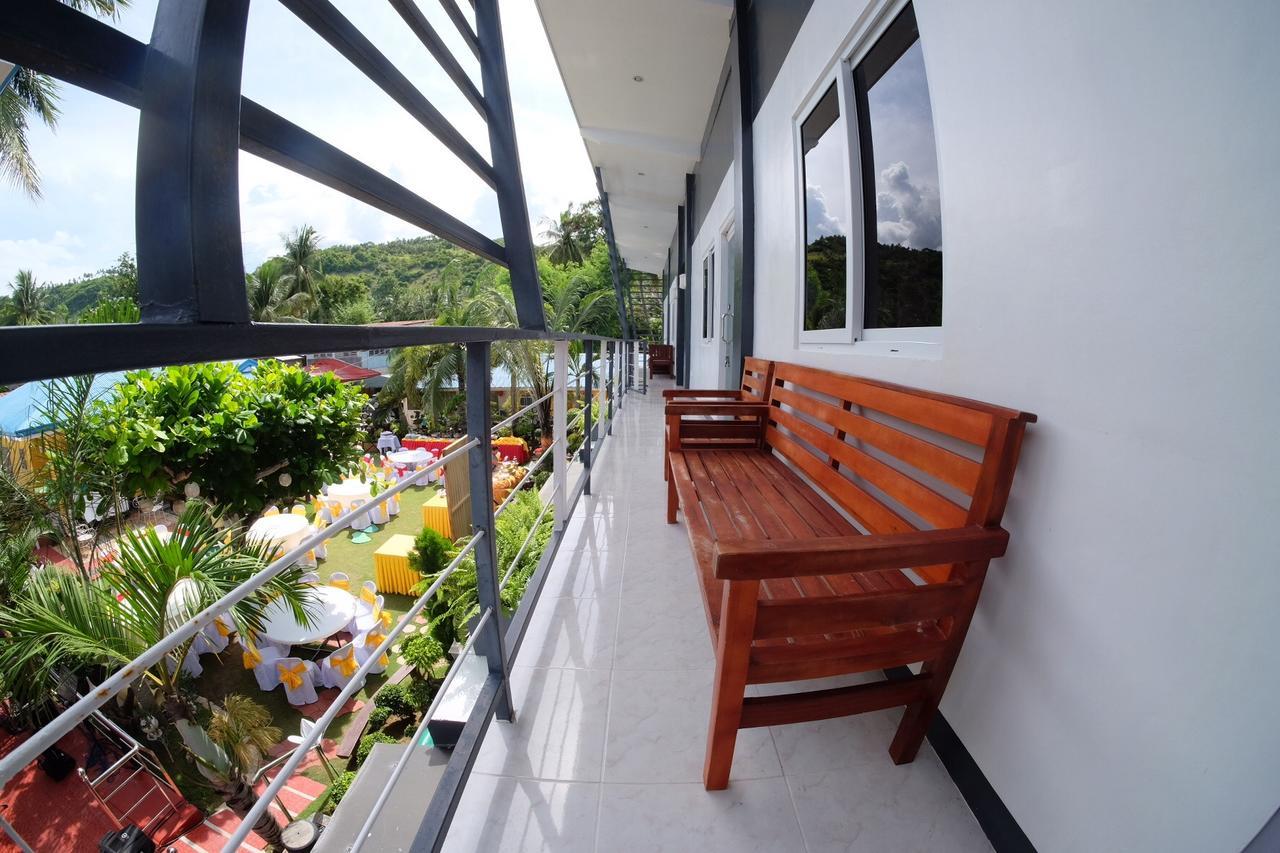 L & M Hearthstones Lodge Oslob Buitenkant foto